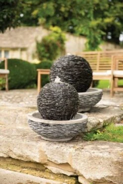 Woodlodge Large Lagoon Water Feature